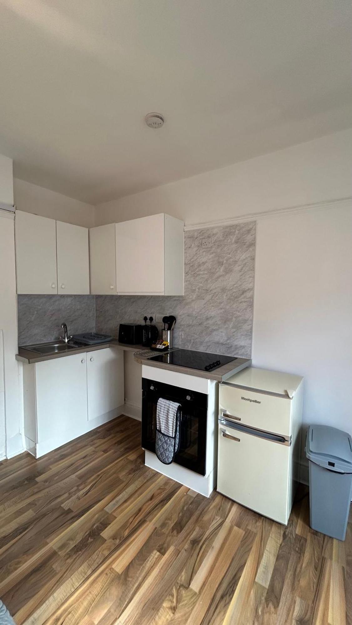 Ustay Fulham Лондон Екстериор снимка