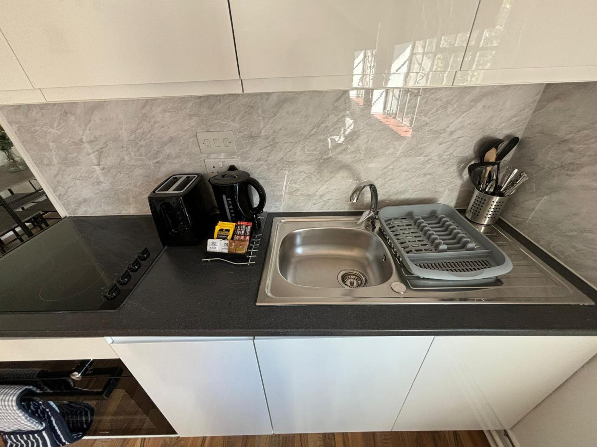 Ustay Fulham Лондон Екстериор снимка